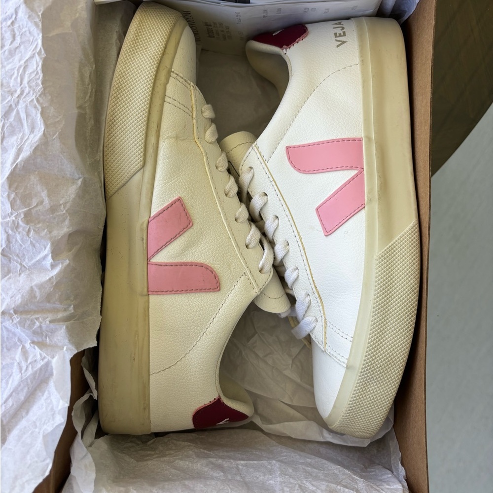 Veja Women's Campo Chromefree Extra-White Guimauve_Marsala US 8